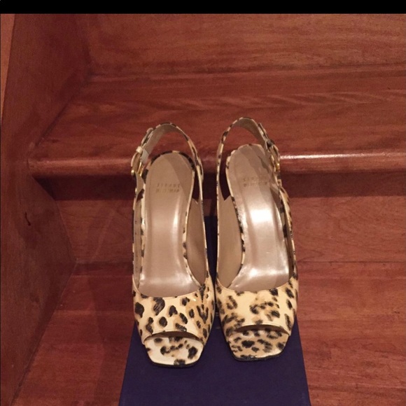 Stuart Weisman Leopard Print 👠 - Picture 3 of 6